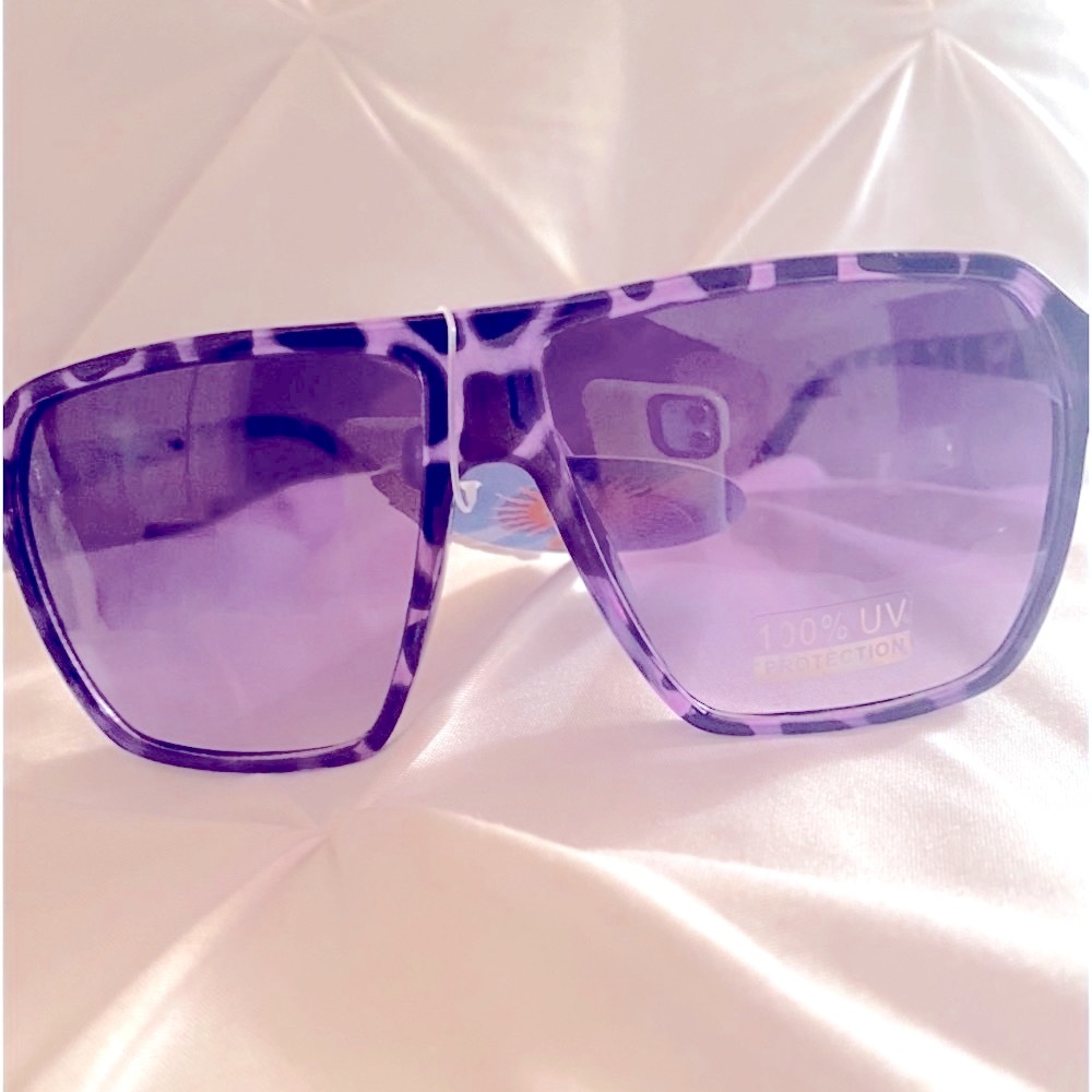 NEW PURPLE PRINT SUNGLASSES